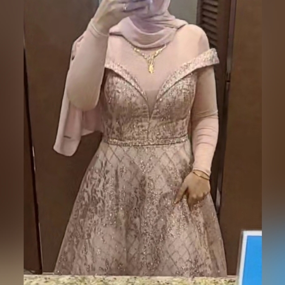 Prom Dress - Picture 2 of 2